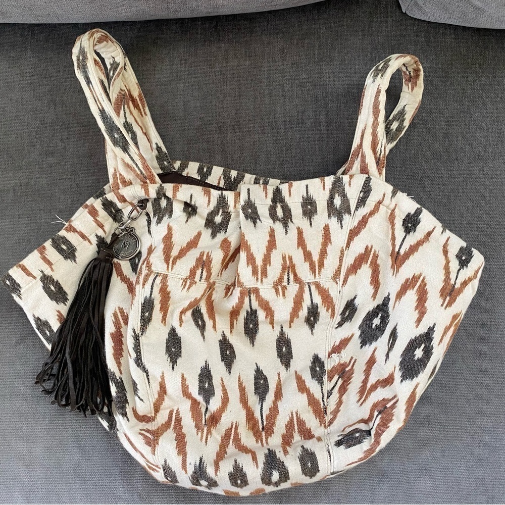 Tylie Malibu Canvas Hobo Bag with Leather Tassel - Picture 4 of 7